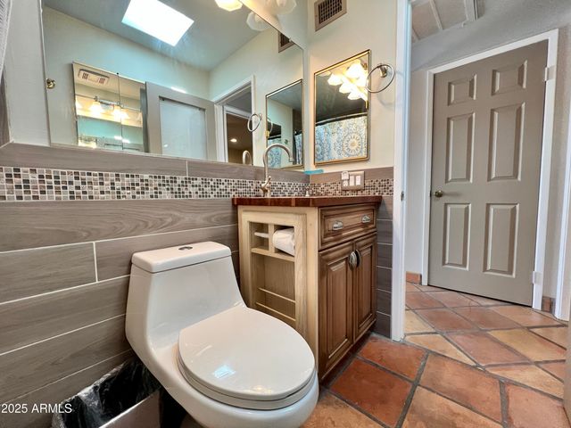 37801 N CAVE CREEK Road 23, Cave Creek, AZ 85331
