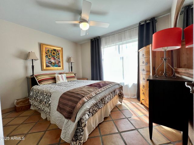 37801 N CAVE CREEK Road 23, Cave Creek, AZ 85331