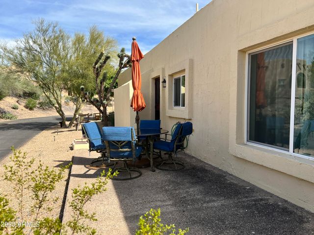 37801 N CAVE CREEK Road 23, Cave Creek, AZ 85331