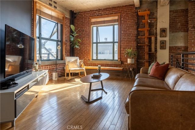 100 W 5th 6C, Long Beach, CA 90802