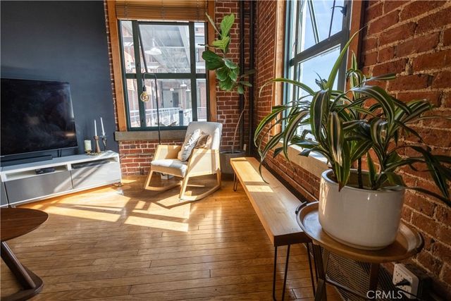 100 W 5th 6C, Long Beach, CA 90802