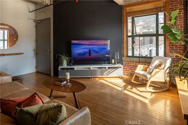 100 W 5th 6C, Long Beach, CA 90802