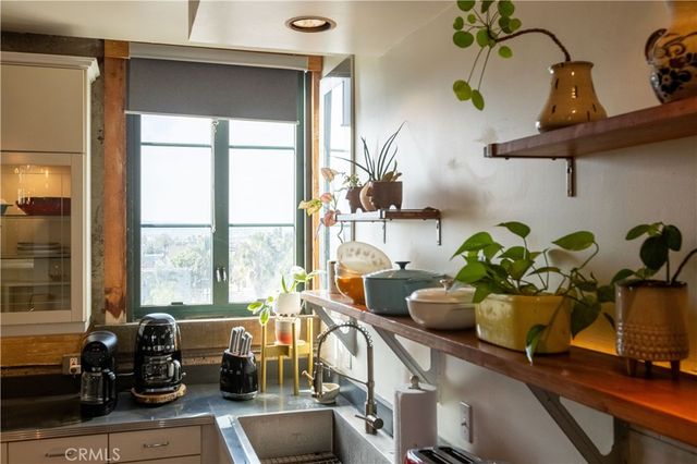 100 W 5th 6C, Long Beach, CA 90802