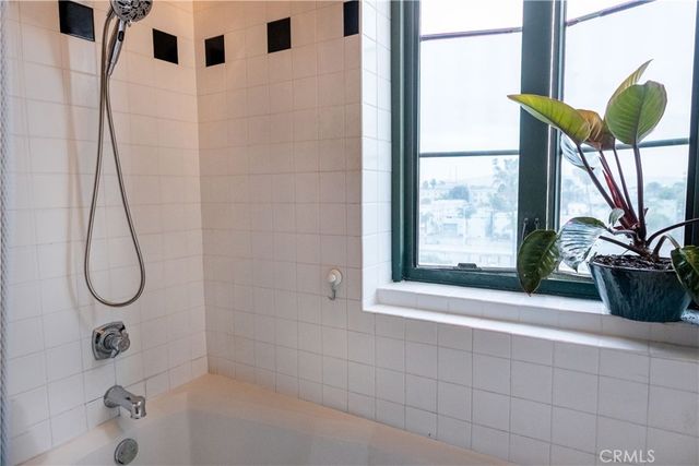 100 W 5th 6C, Long Beach, CA 90802