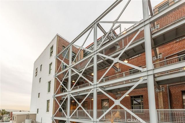 100 W 5th 6C, Long Beach, CA 90802