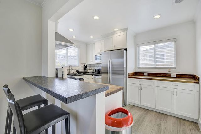 192 Aviador, Millbrae, CA 94030