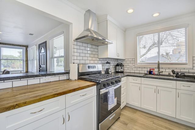 192 Aviador, Millbrae, CA 94030