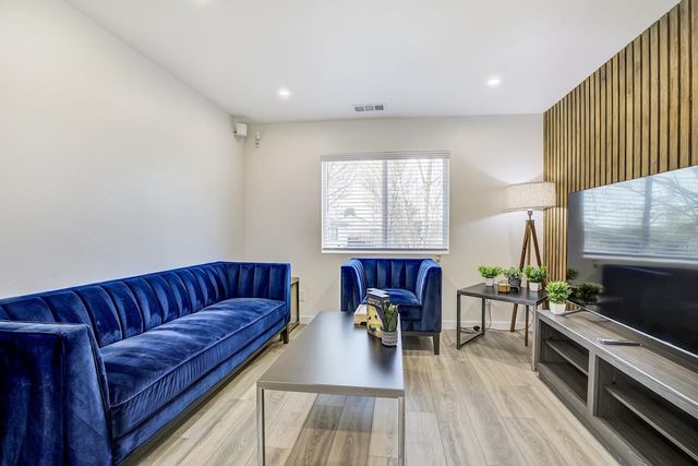 192 Aviador, Millbrae, CA 94030