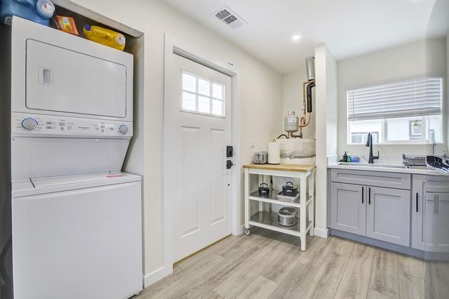 192 Aviador, Millbrae, CA 94030