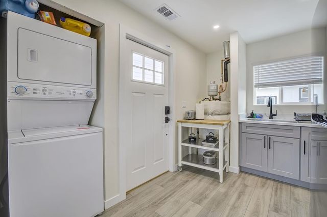 192 Aviador, Millbrae, CA 94030