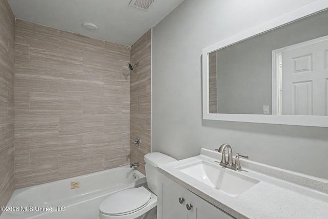 7673 Delta Lakes Boulevard, Walls, MS 38680
