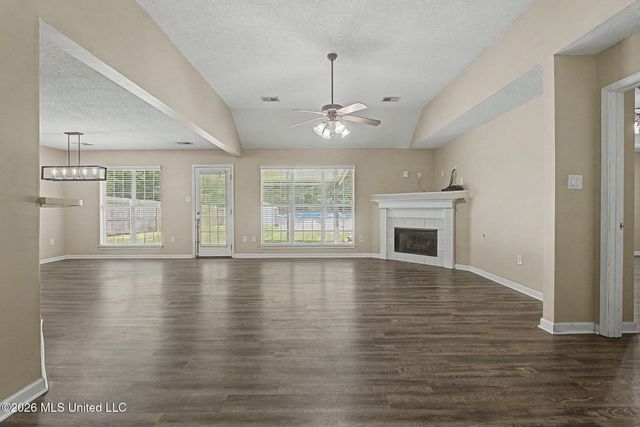 7673 Delta Lakes Boulevard, Walls, MS 38680