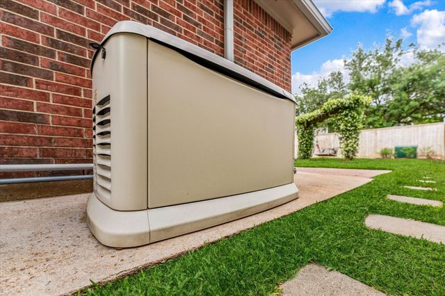 20323 Fairfield Trace Drive, Cypress, TX 77433