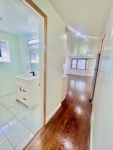 847 W 50th Street, Chicago, IL 60609