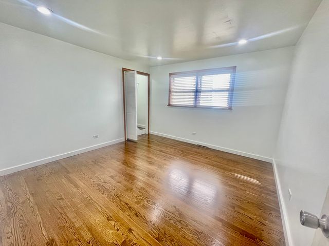 847 W 50th Street, Chicago, IL 60609
