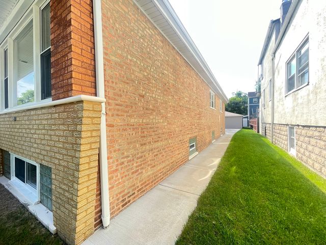 847 W 50th Street, Chicago, IL 60609