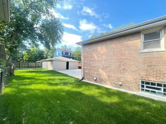 847 W 50th Street, Chicago, IL 60609