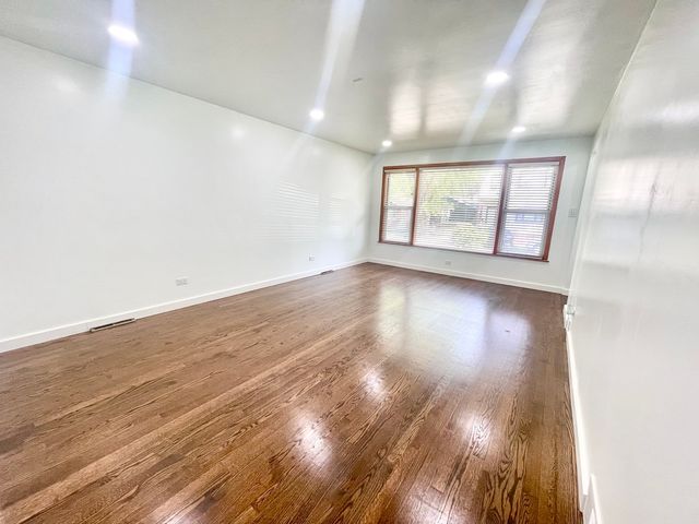 847 W 50th Street, Chicago, IL 60609