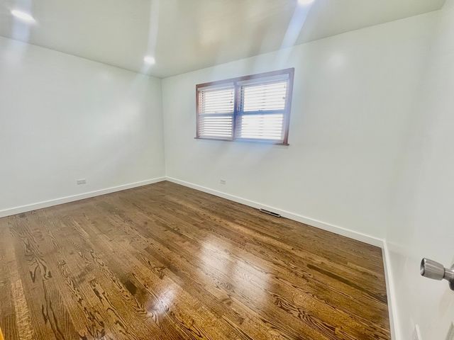 847 W 50th Street, Chicago, IL 60609
