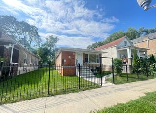 847 W 50th Street, Chicago, IL 60609