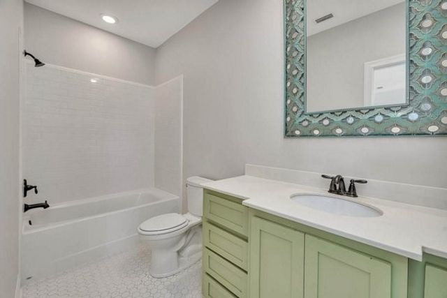 152 Riverwalk Drive, Brunswick, GA 31523