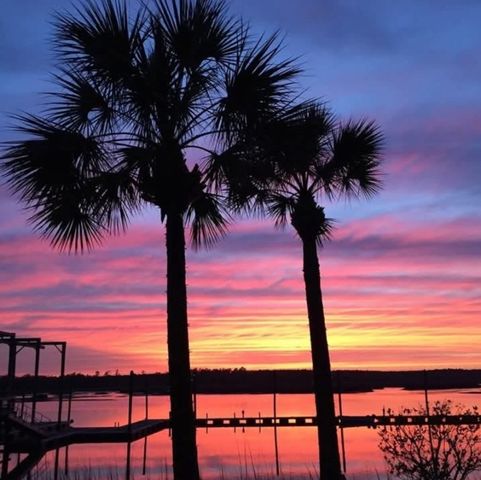 152 Riverwalk Drive, Brunswick, GA 31523