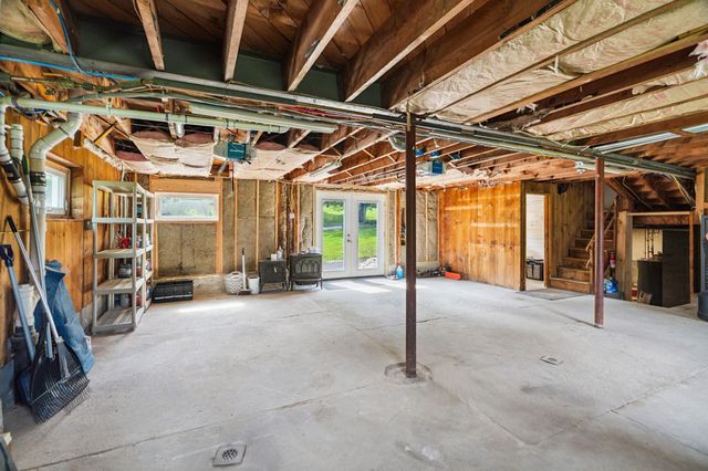 626 County Road, New London, NH 03257