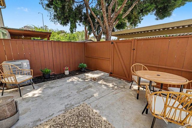 2165 Haller, San Diego, CA 92104