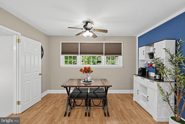 685 ARBOR LN, Warminster, PA 18974