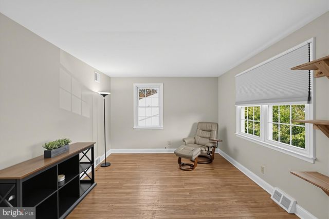 685 ARBOR LN, Warminster, PA 18974