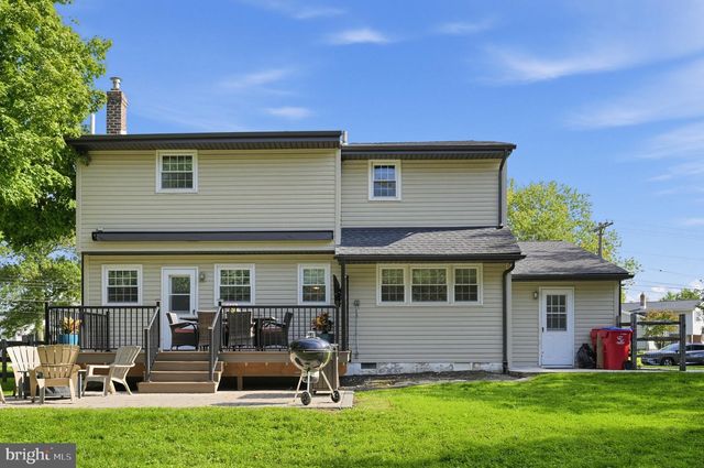 685 ARBOR LN, Warminster, PA 18974