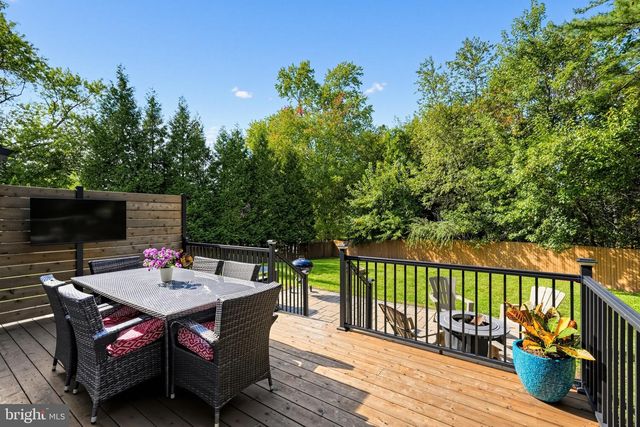 685 ARBOR LN, Warminster, PA 18974