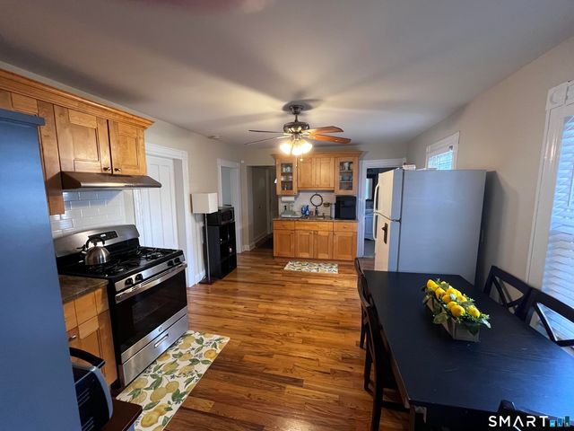 30 Thorpe Street, Fairfield, CT 06824