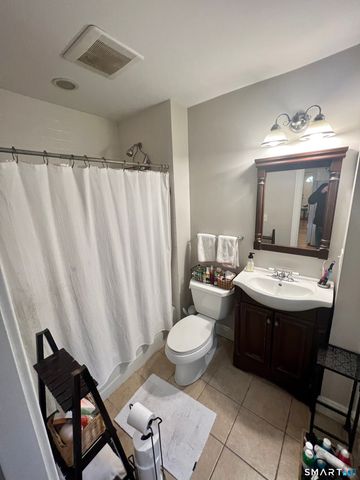 30 Thorpe Street, Fairfield, CT 06824
