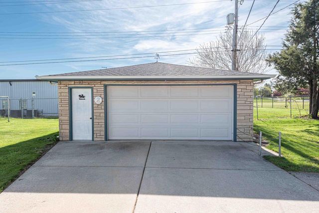 5223 52nd AVENUE, Kenosha, WI 53144