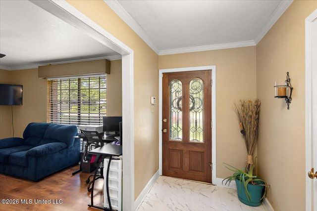 5207 Meadow Oaks Park Drive, Jackson, MS 39211