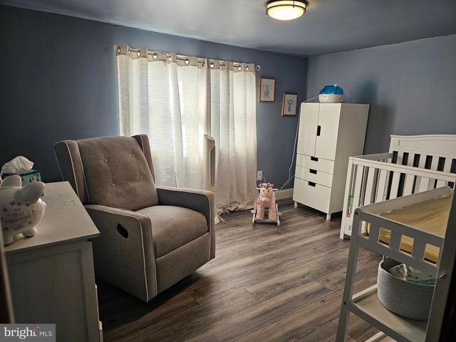 57 UNION ST, Pennsville, NJ 08070