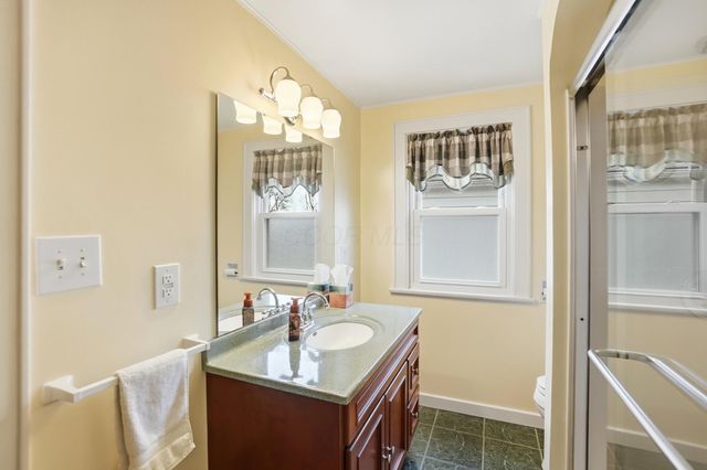 555 E Weber Road, Columbus, OH 43202