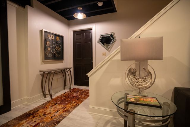 9110 E LAKE Road, North East, PA 16428