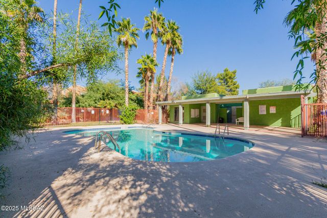 2950 N Alvernon Way Apt 14101, Tucson, AZ 85712