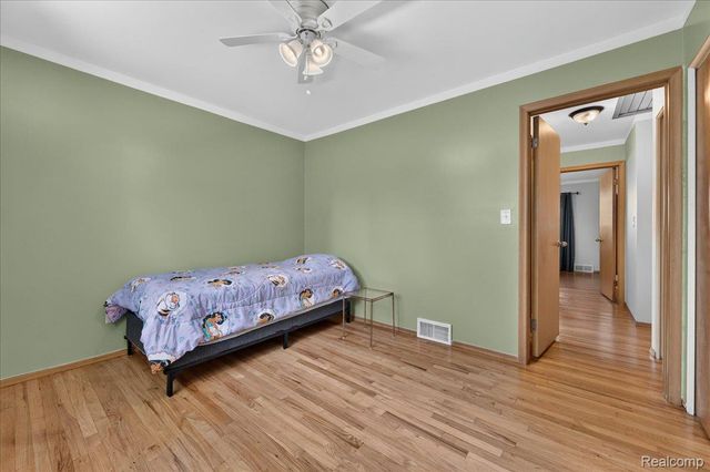 34452 Esper Drive, Sterling Heights, MI 48312