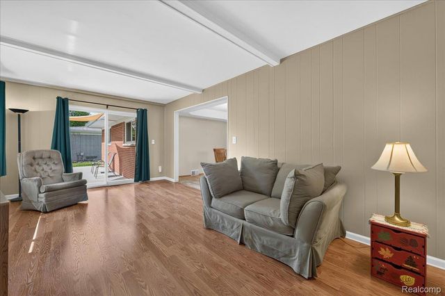 34452 Esper Drive, Sterling Heights, MI 48312