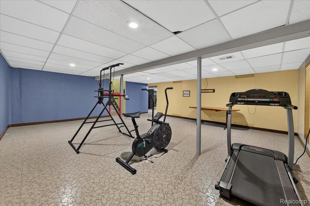 34452 Esper Drive, Sterling Heights, MI 48312