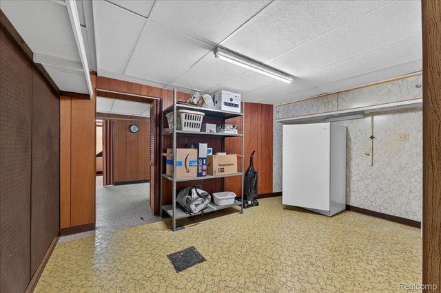 34452 Esper Drive, Sterling Heights, MI 48312