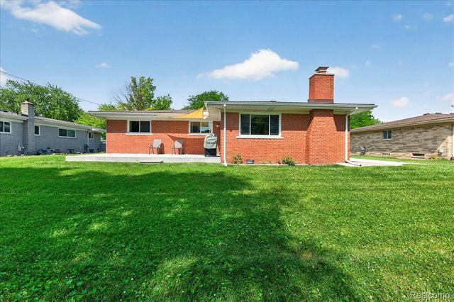 34452 Esper Drive, Sterling Heights, MI 48312