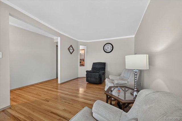 34452 Esper Drive, Sterling Heights, MI 48312