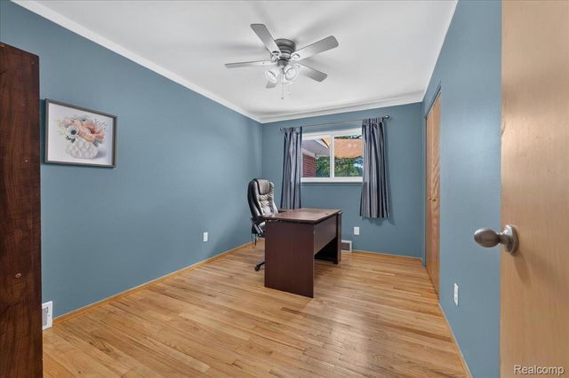 34452 Esper Drive, Sterling Heights, MI 48312