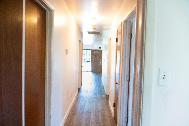 3340 43rd St, Sacramento, CA 95817