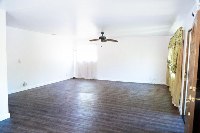 3340 43rd St, Sacramento, CA 95817