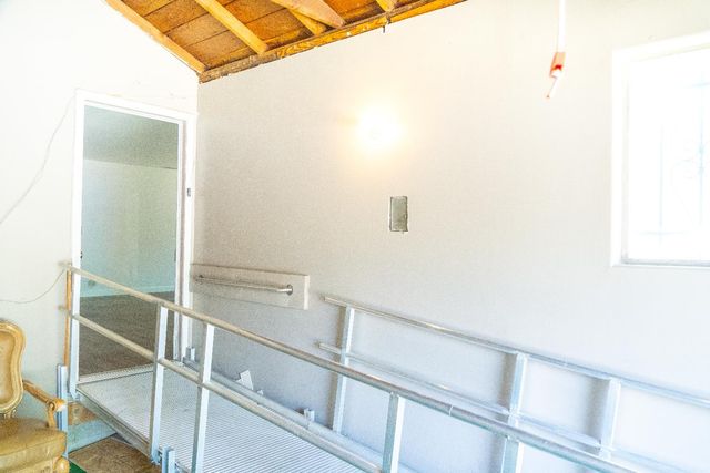 3340 43rd St, Sacramento, CA 95817